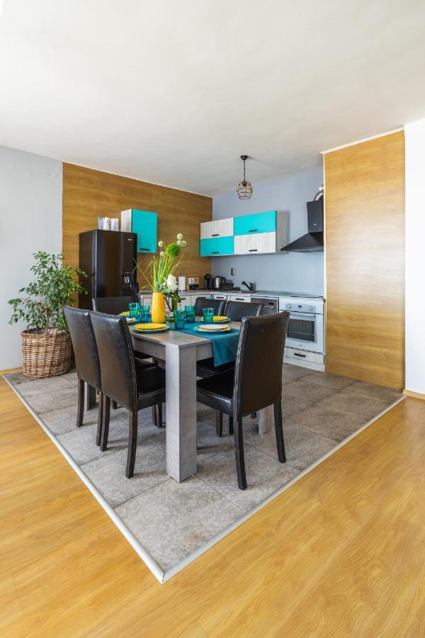 Gm Apart Varna Extérieur photo